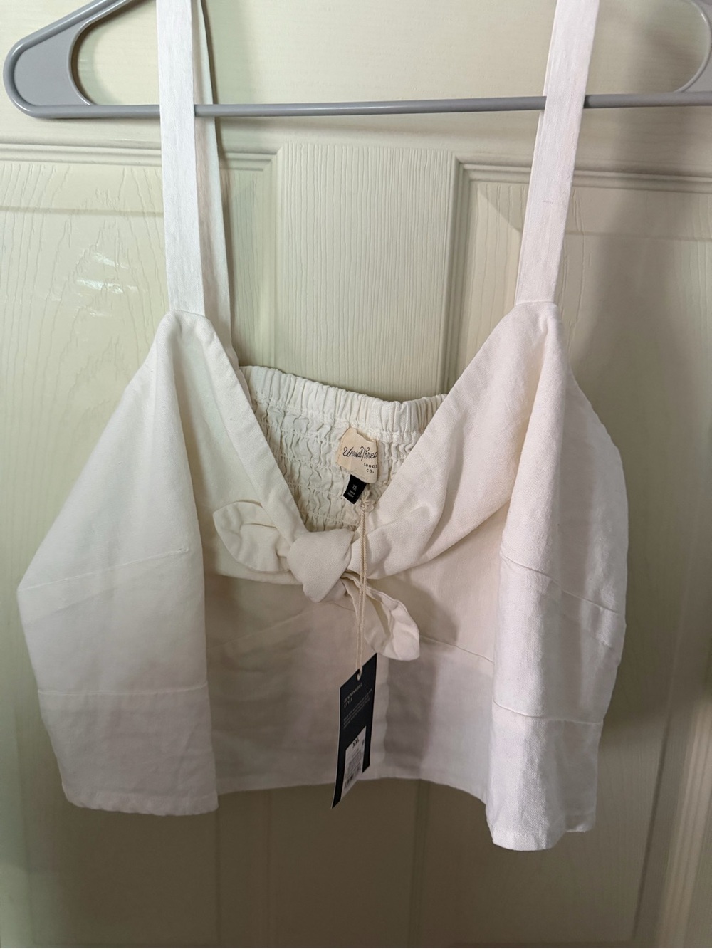 Universal Thread Cream Tie-Front Crop Camisole